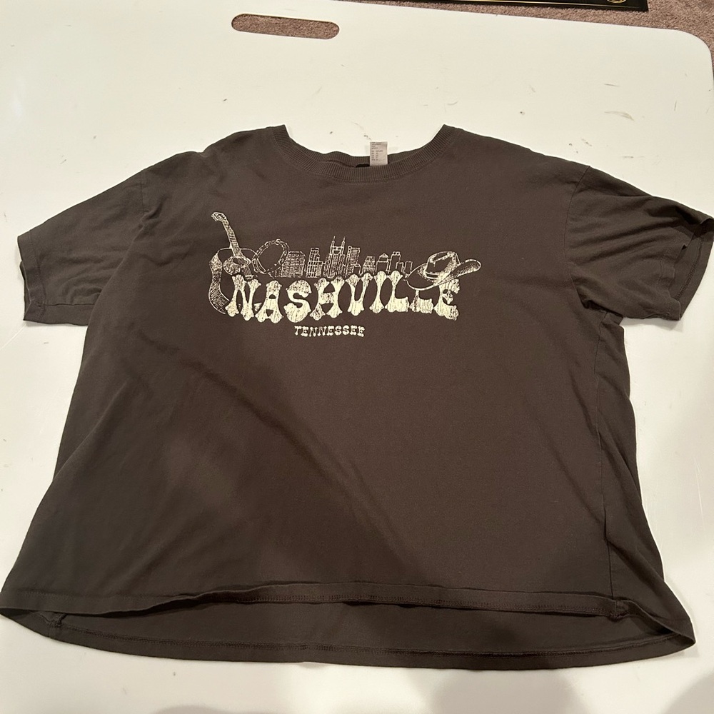 H&M graphic tee